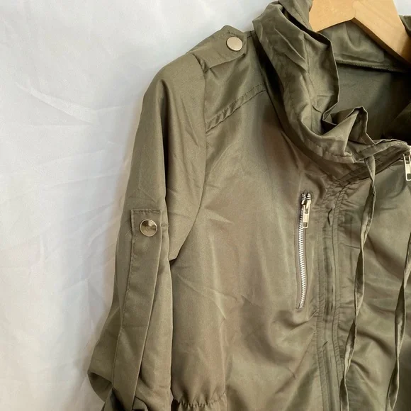 Olive Green Lightweight Casual Jacket - Picture 3 of 7